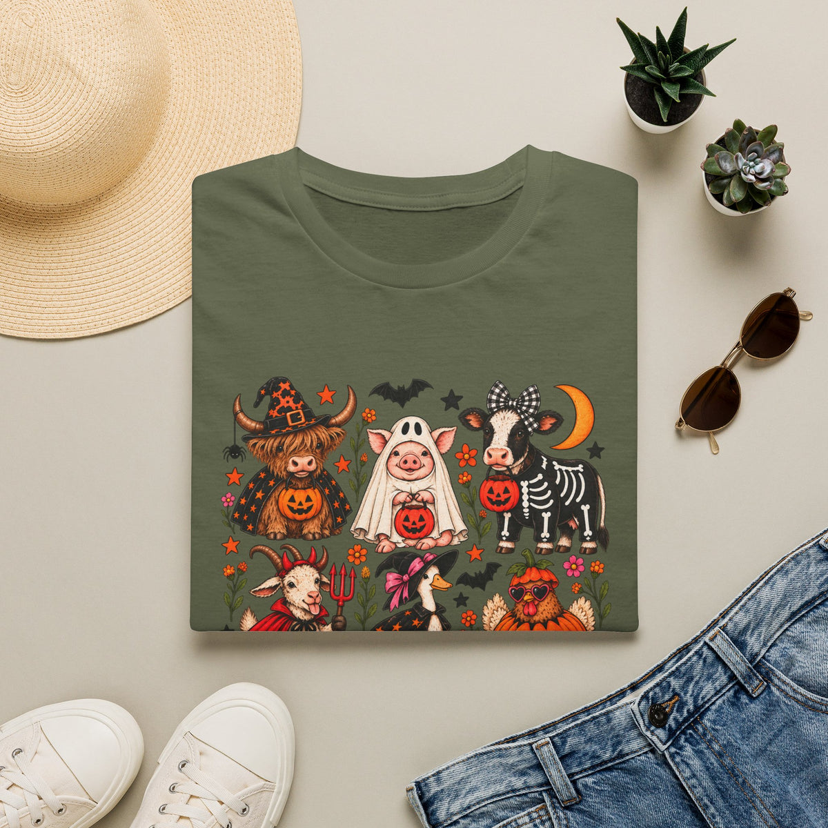 Halloween on the Farm – Spooky Farm Animals Graphic Tee 🎃🐮👻