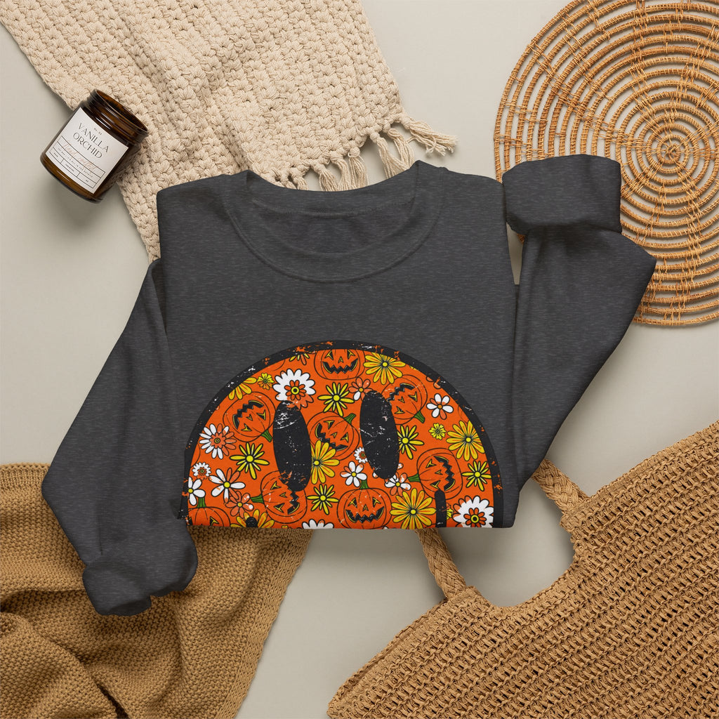 Retro Halloween Smiley Sweatshirt 🎃🌼