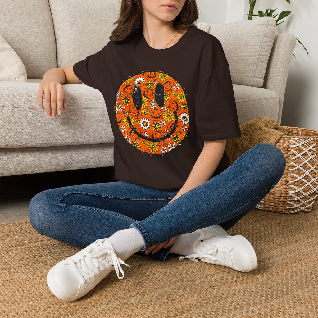 Retro Halloween Smiley T-Shirt 🎃🌼