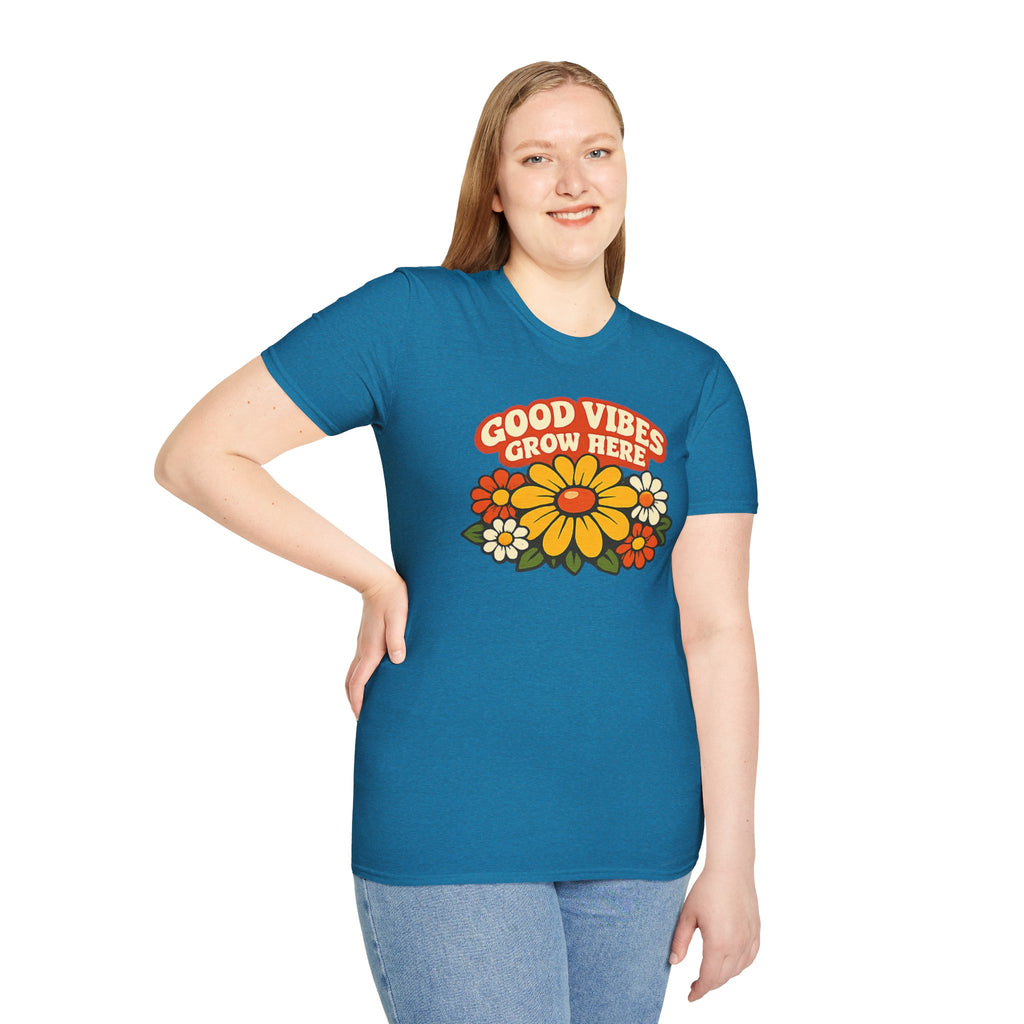 Good Vibes Grow Here Retro T-Shirt — 60s/70s Vintage Floral Tee